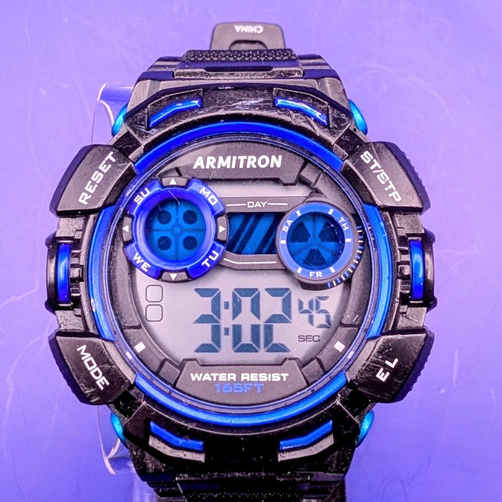Men's‎ Armitron Pro Sports 48mm Watch Blue & Black, New Battery, Excellent Cond